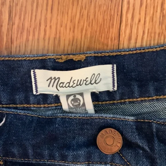 OPEN TO OFFERS Madewell Dark Blue Boot Cut Jeans Size 27 - Picture 5 of 11